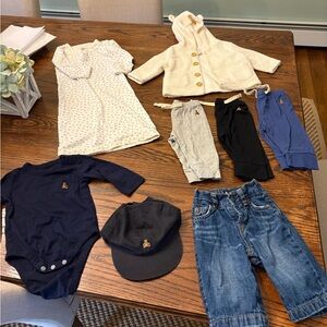 LOT of Baby Gap Size 3-6 month clothing